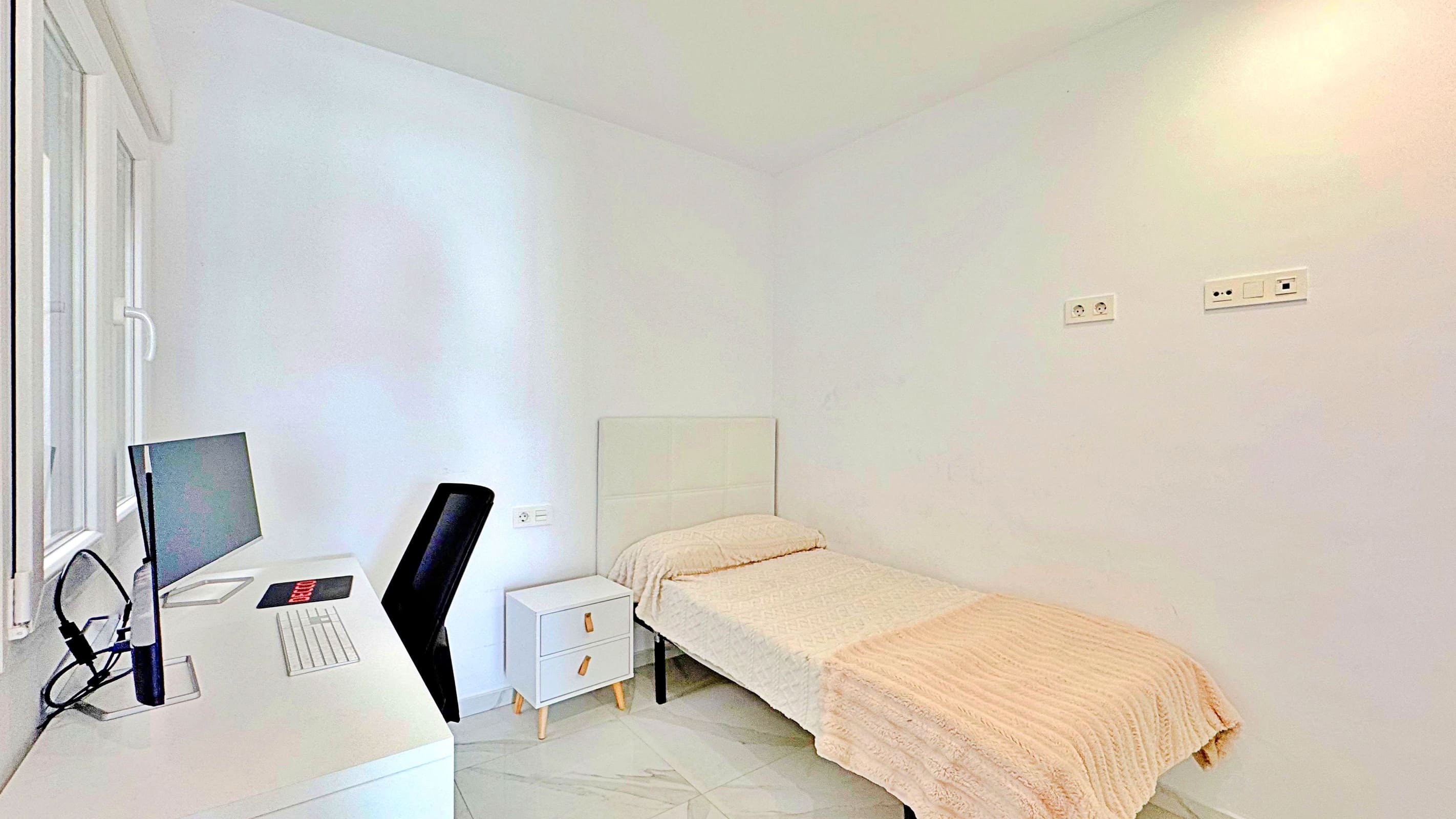 For Sale - 3 Bedroom 3 Bathroom Townhouse in Torrevieja - Los Balcones  - Alicante