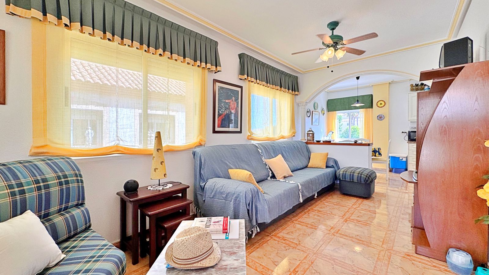 For Sale - 2 Bedroom 1 Bathroom Apartment in Orihuela Costa - La Zenia  - Alicante