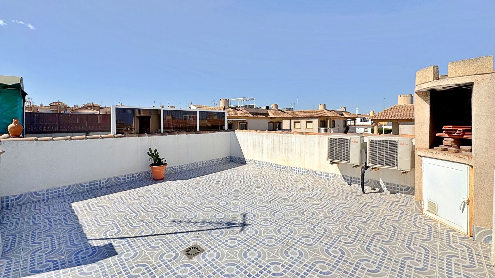 For Sale - 2 Bedroom 1 Bathroom Apartment in Orihuela Costa - La Zenia  - Alicante