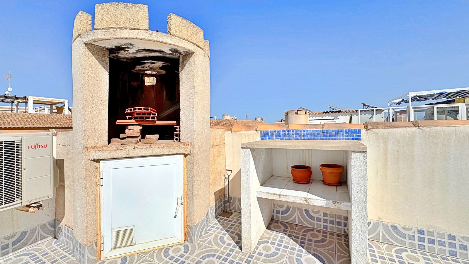 For Sale - 2 Bedroom 1 Bathroom Apartment in Orihuela Costa - La Zenia  - Alicante