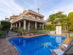 9-3343/1774, 6 Bedroom 6 Bathroom Villa in Torrevieja
