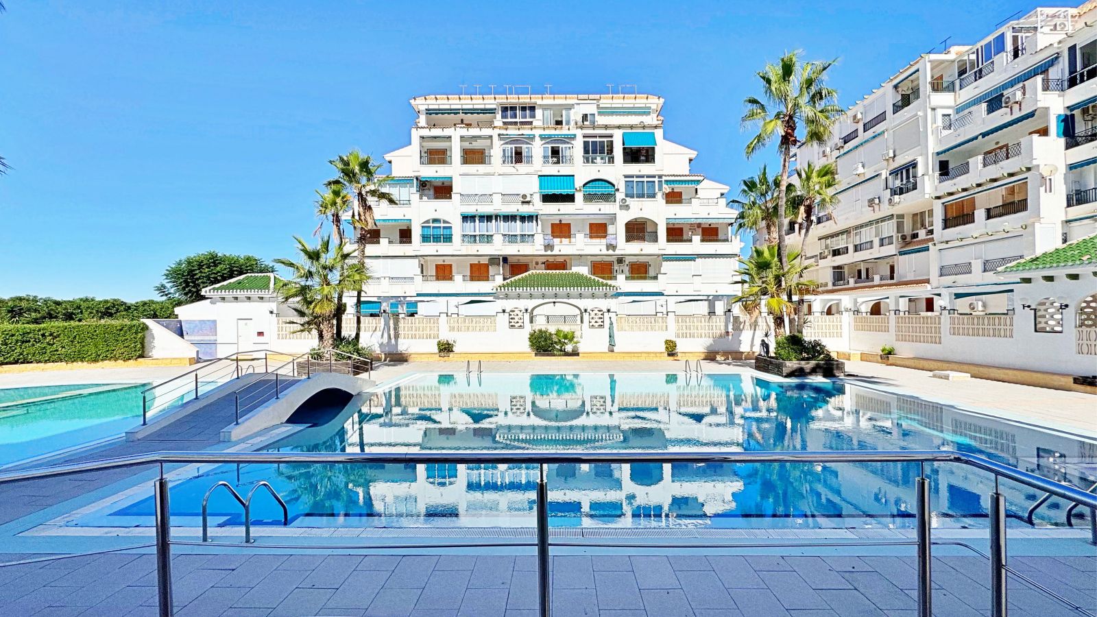 For Sale - 1 Bedroom 1 Bathroom Apartment in Torrevieja - La Mata  - Alicante