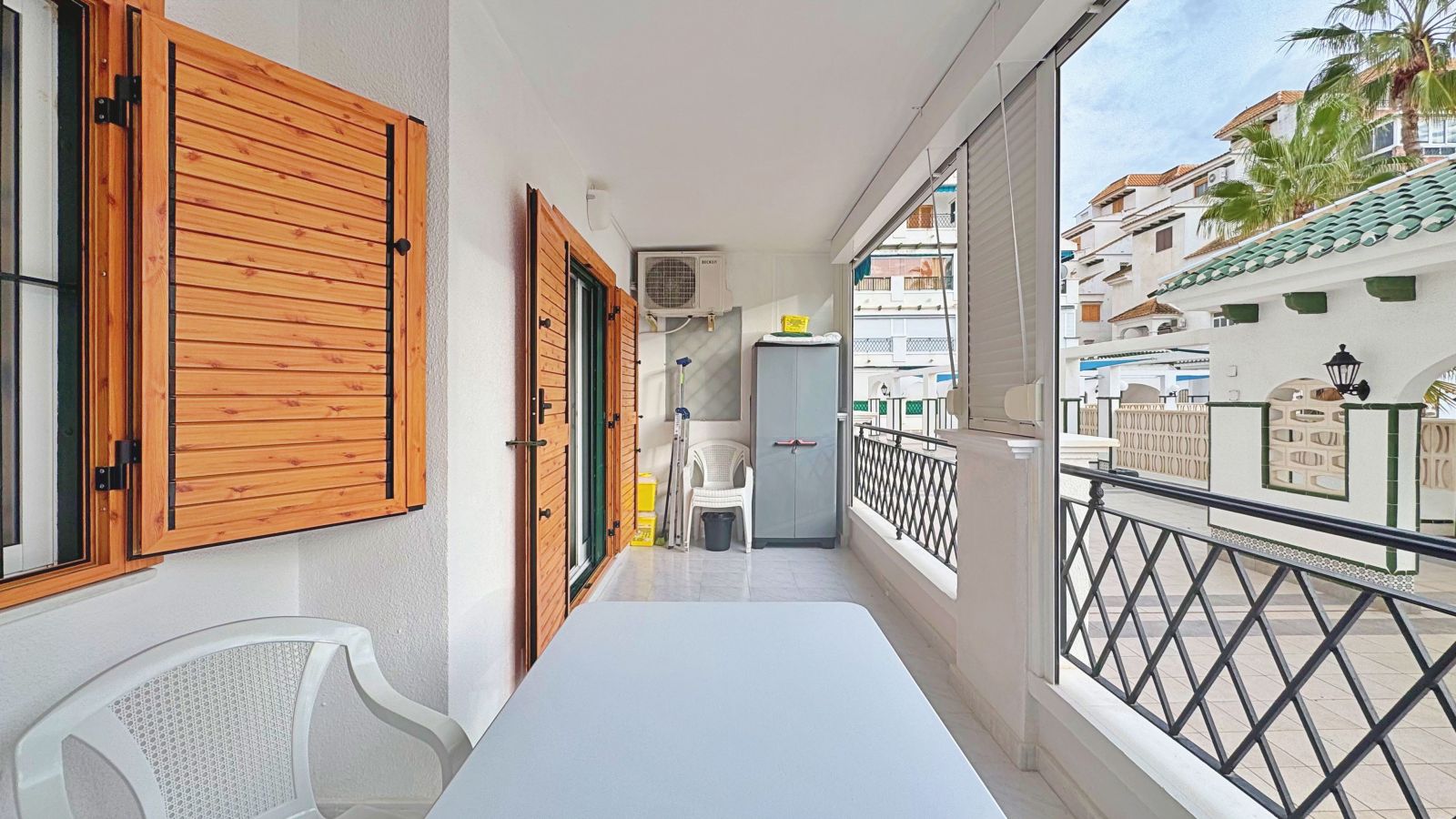 For Sale - 1 Bedroom 1 Bathroom Apartment in Torrevieja - La Mata  - Alicante