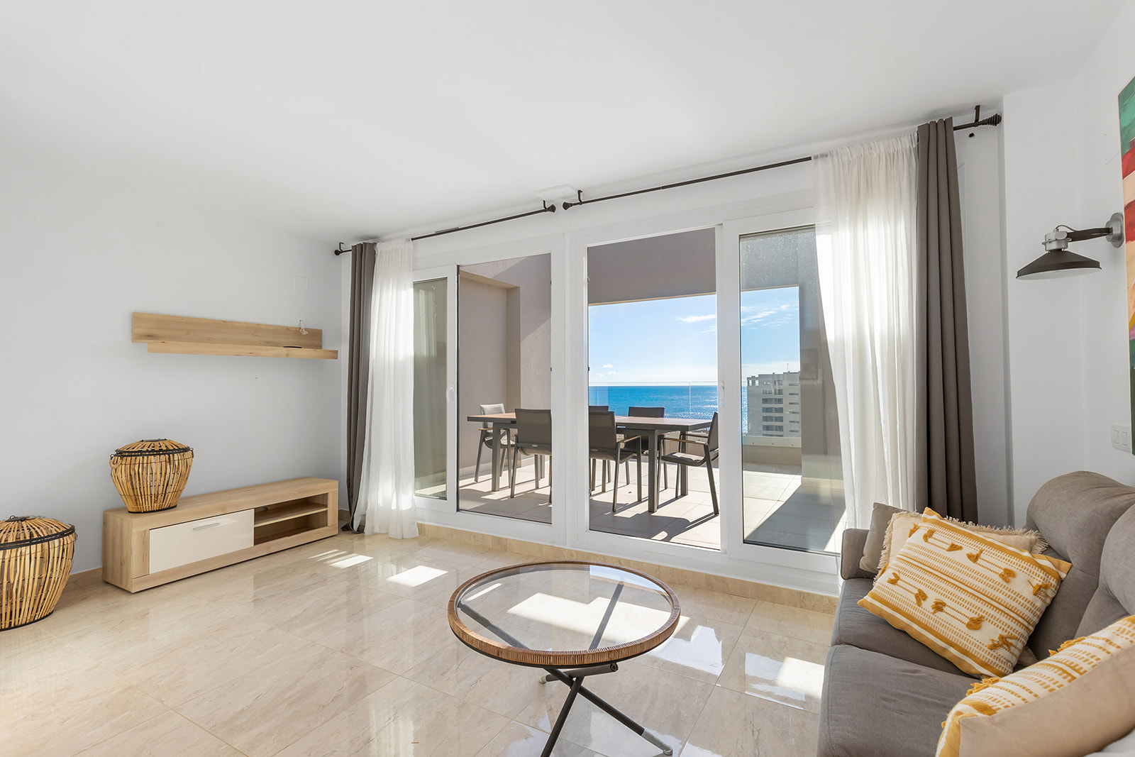 For Sale - 3 Bedroom 2 Bathroom Penthouse in Torrevieja - Punta Prima  - Alicante