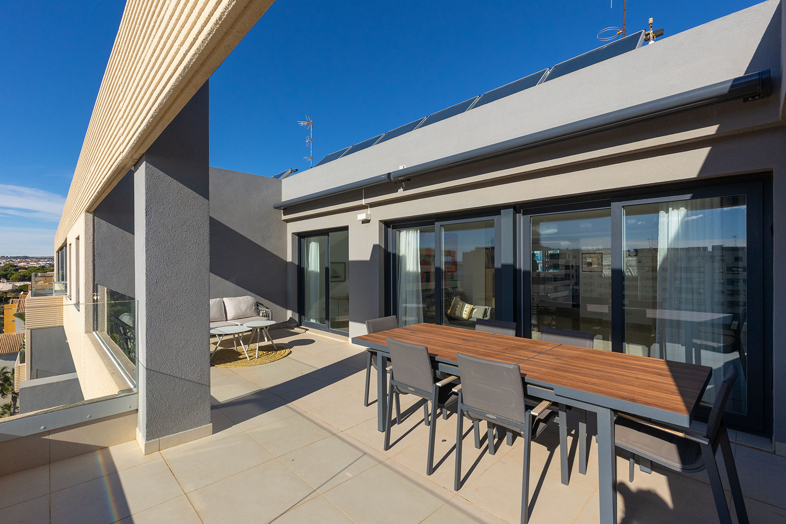 For Sale - 3 Bedroom 2 Bathroom Penthouse in Torrevieja - Punta Prima  - Alicante