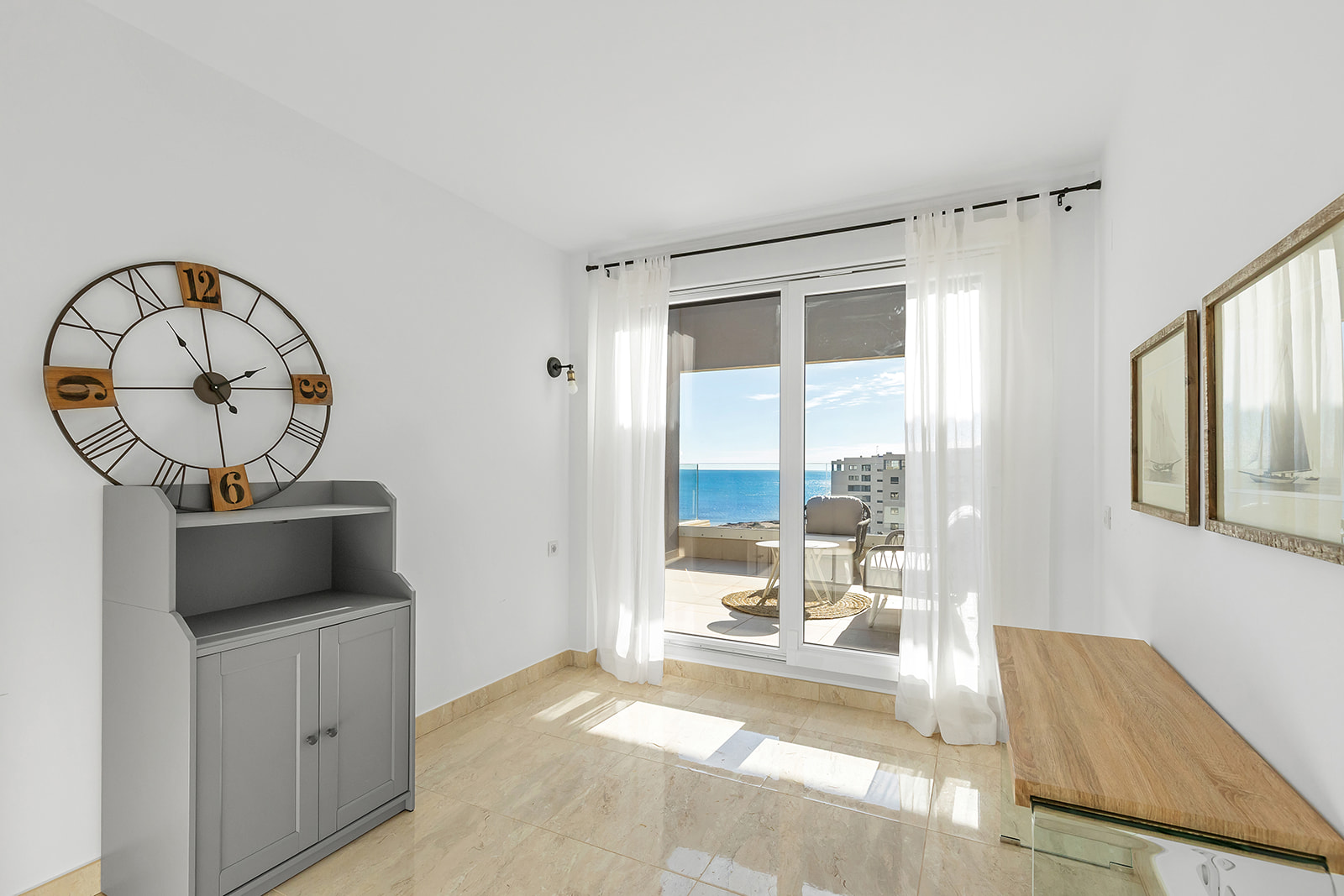 For Sale - 3 Bedroom 2 Bathroom Penthouse in Torrevieja - Punta Prima  - Alicante