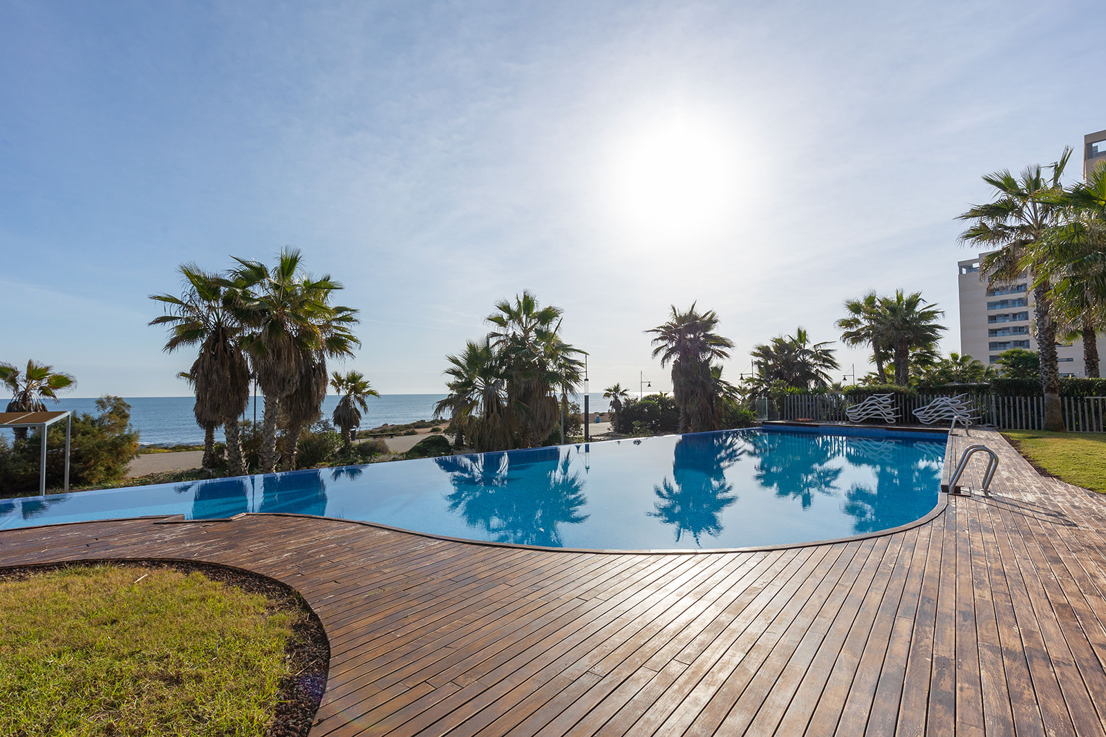 For Sale - 3 Bedroom 2 Bathroom Penthouse in Torrevieja - Punta Prima  - Alicante