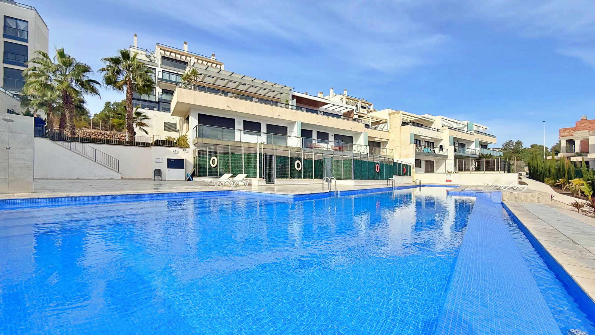 For Sale - 2 Bedroom 2 Bathroom Apartment in Orihuela Costa - Campoamor  - Alicante