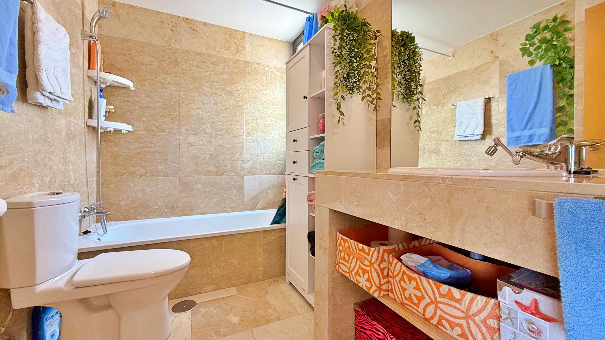For Sale - 2 Bedroom 2 Bathroom Apartment in Orihuela Costa - Campoamor  - Alicante