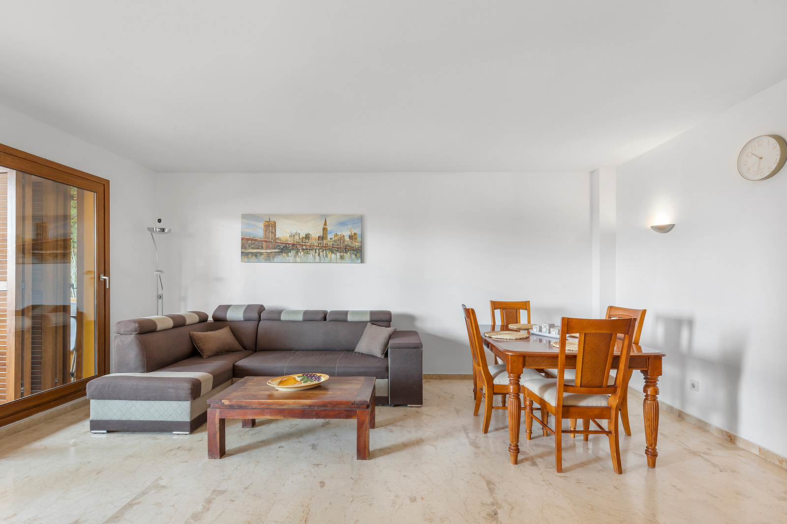For Sale - 2 Bedroom 2 Bathroom Apartment in Torrevieja - Punta Prima  - Alicante