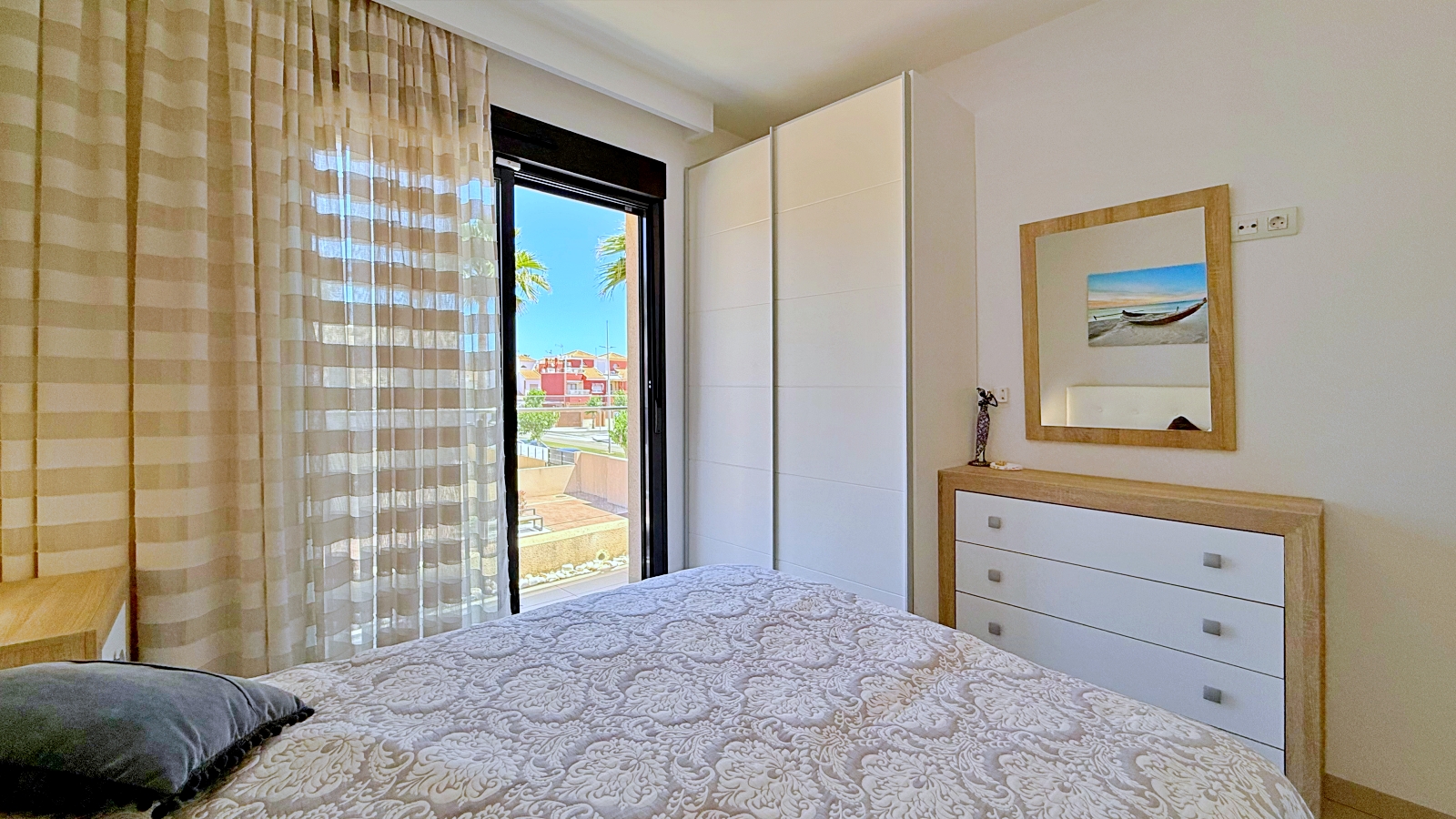 For Sale - 3 Bedroom 2 Bathroom Penthouse in Pilar de la Horadada - Torre de la Horadada  - Alicante