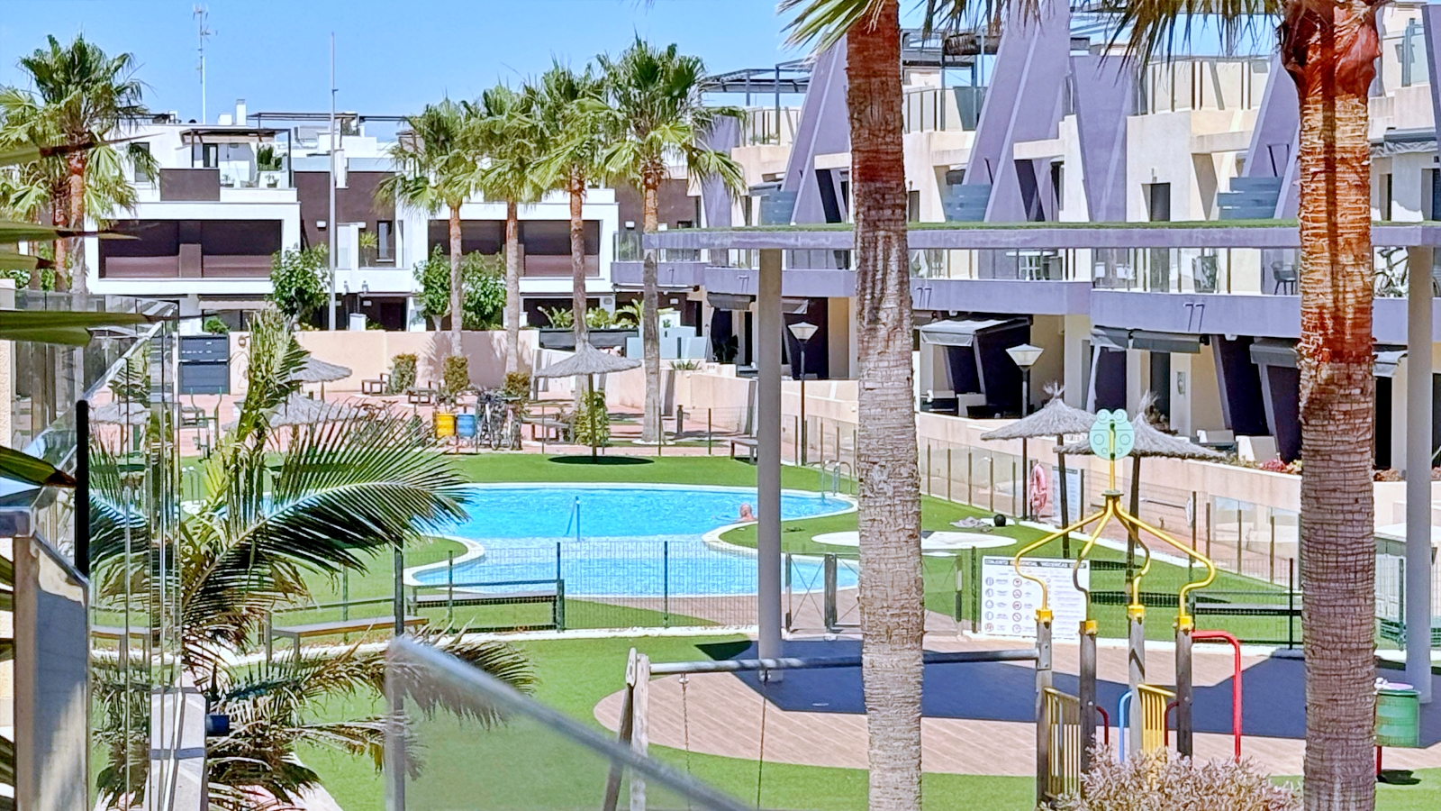 For Sale - 3 Bedroom 2 Bathroom Penthouse in Pilar de la Horadada - Torre de la Horadada  - Alicante