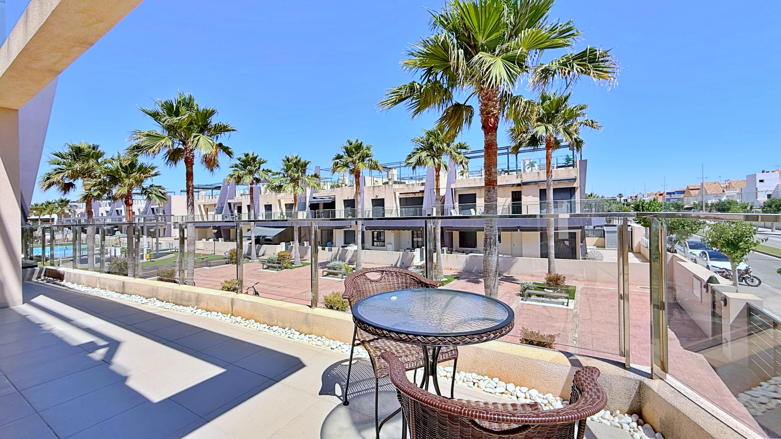 For Sale - 3 Bedroom 2 Bathroom Penthouse in Pilar de la Horadada - Torre de la Horadada  - Alicante