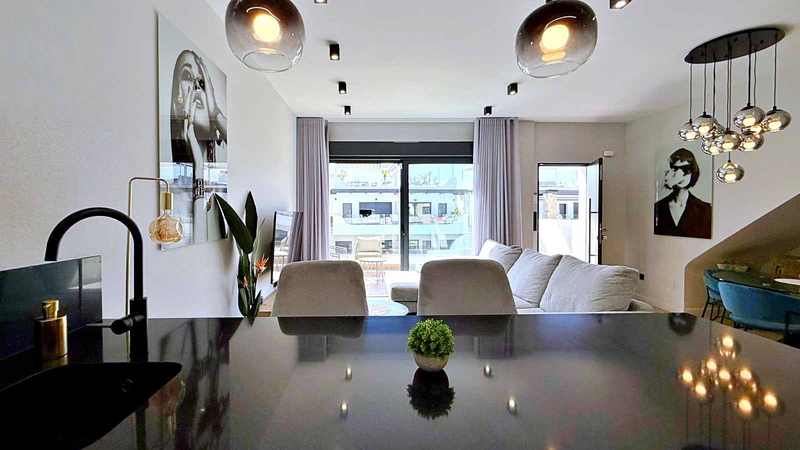 For Sale - 2 Bedroom 2 Bathroom Penthouse in Orihuela Costa - Punta Prima  - Alicante
