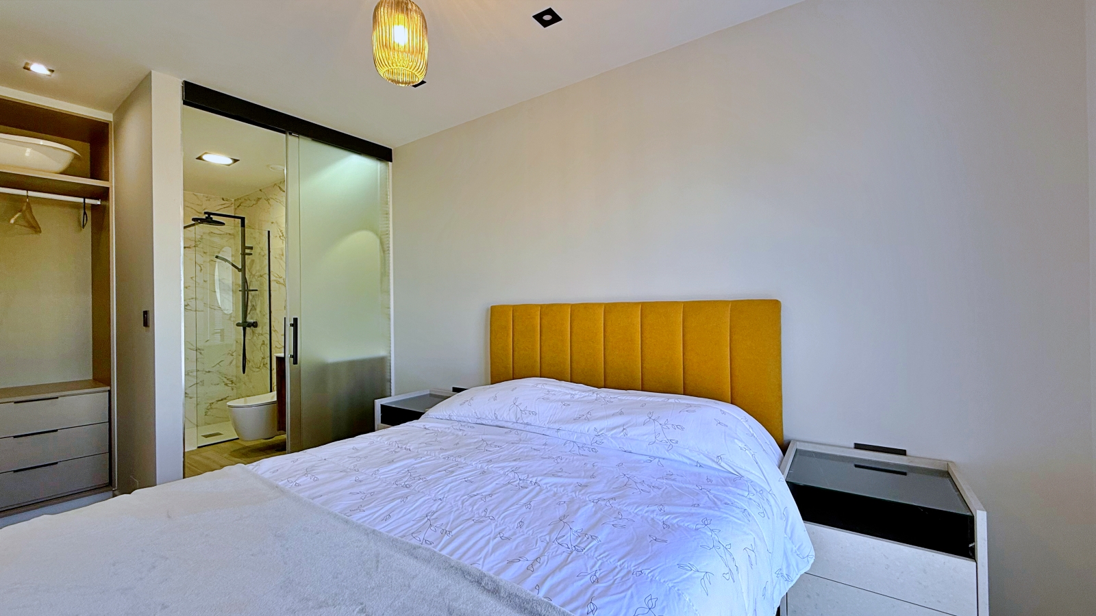 For Sale - 2 Bedroom 2 Bathroom Penthouse in Orihuela Costa - Punta Prima  - Alicante