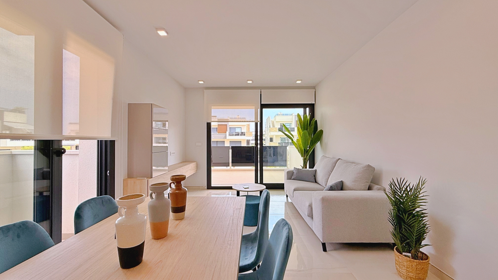 For Sale - 2 Bedroom 2 Bathroom Apartment in Orihuela - Orihuela Costa  - Alicante