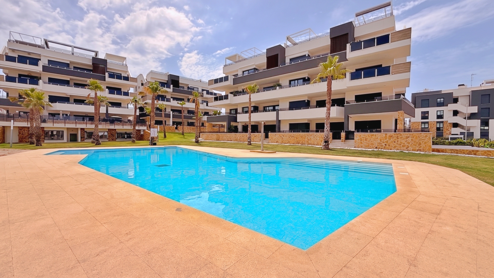 For Sale - 2 Bedroom 2 Bathroom Apartment in Orihuela - Orihuela Costa  - Alicante
