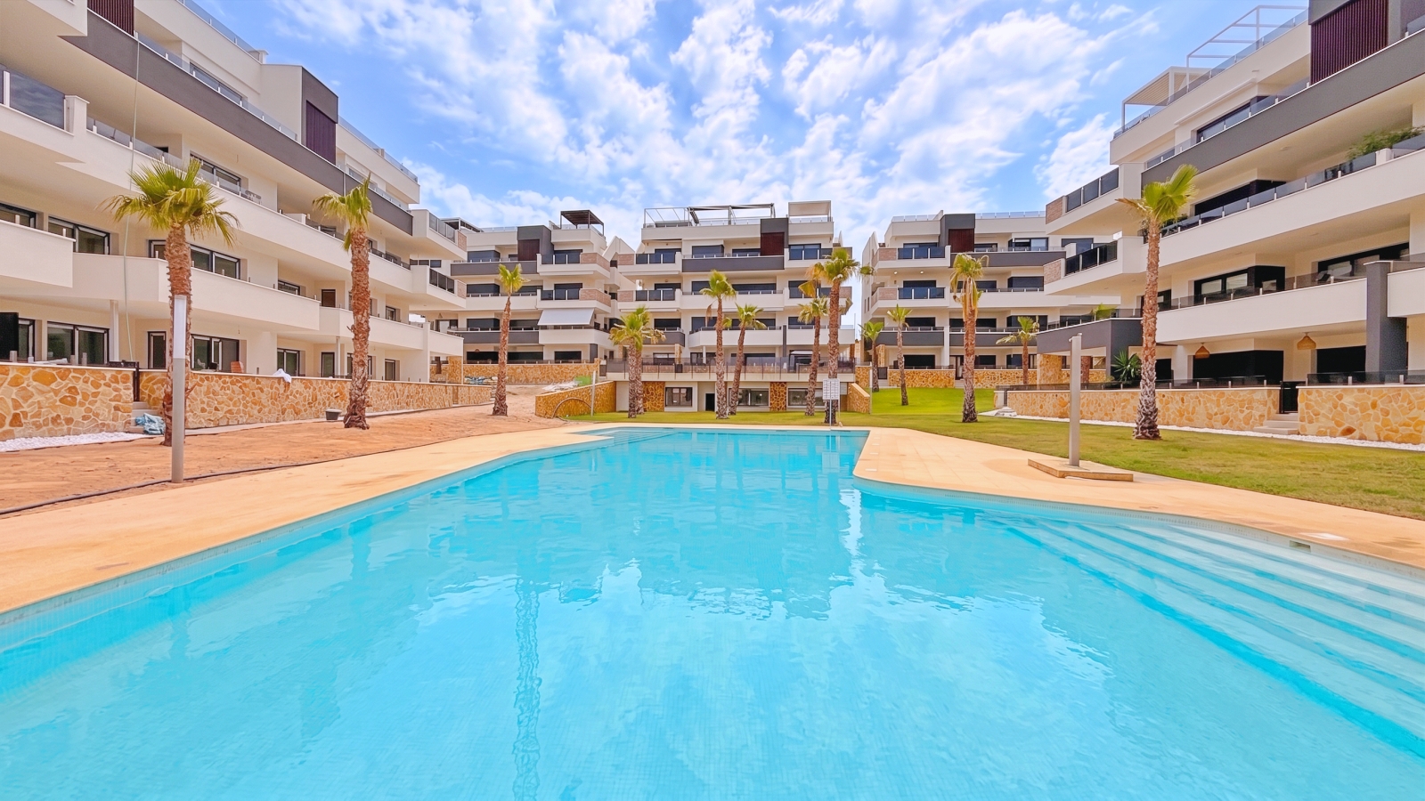 For Sale - 2 Bedroom 2 Bathroom Apartment in Orihuela - Orihuela Costa  - Alicante