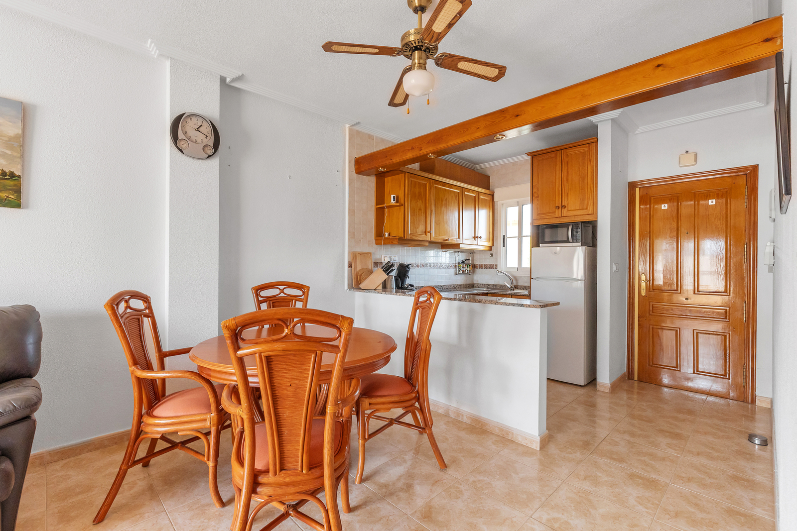 For Sale - 2 Bedroom 1 Bathroom Apartment in Orihuela - Villamartin  - Alicante