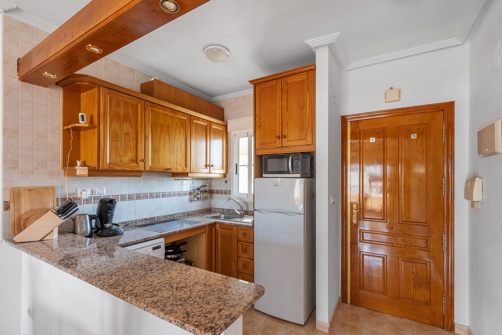 For Sale - 2 Bedroom 1 Bathroom Apartment in Orihuela - Villamartin  - Alicante