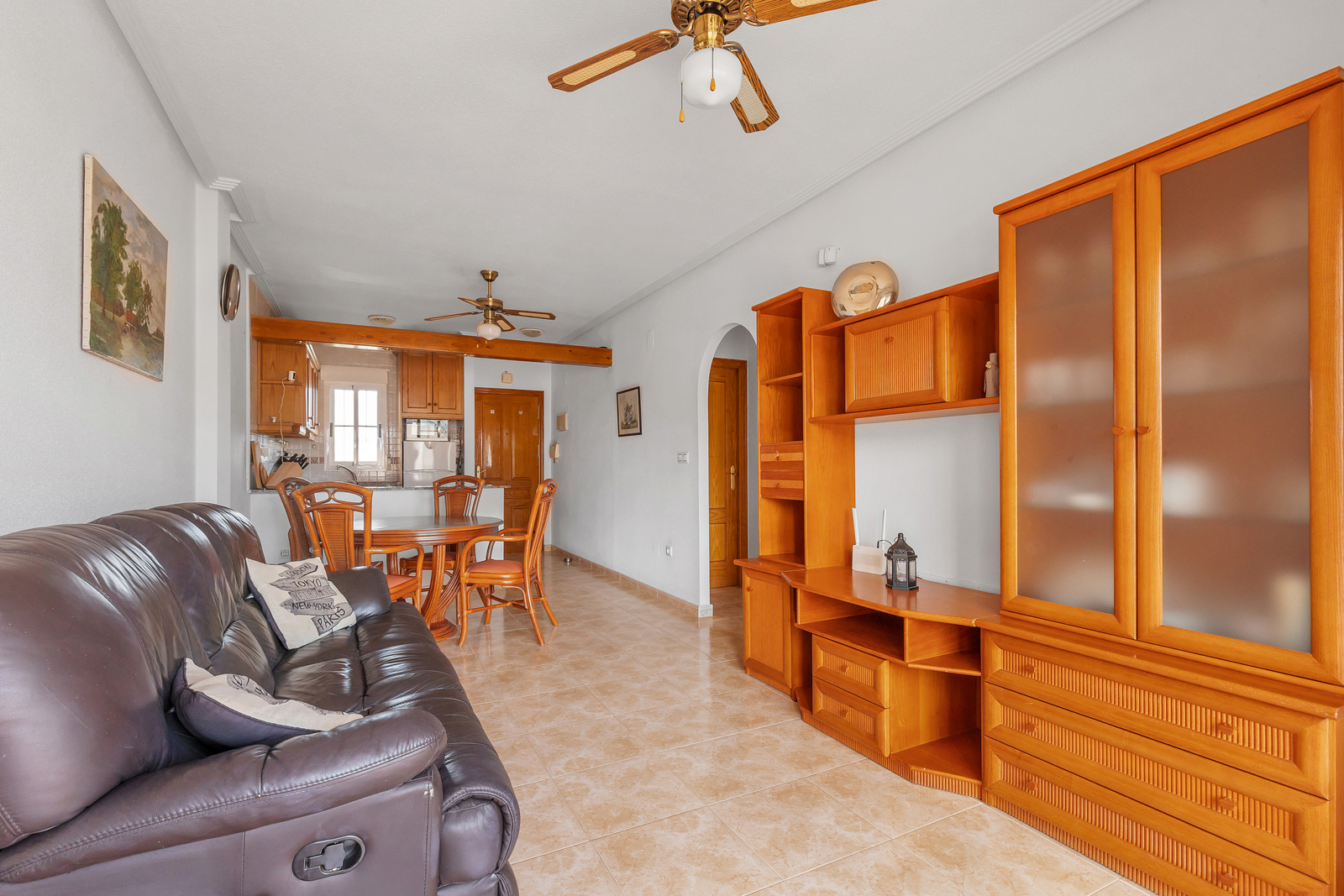 For Sale - 2 Bedroom 1 Bathroom Apartment in Orihuela - Villamartin  - Alicante