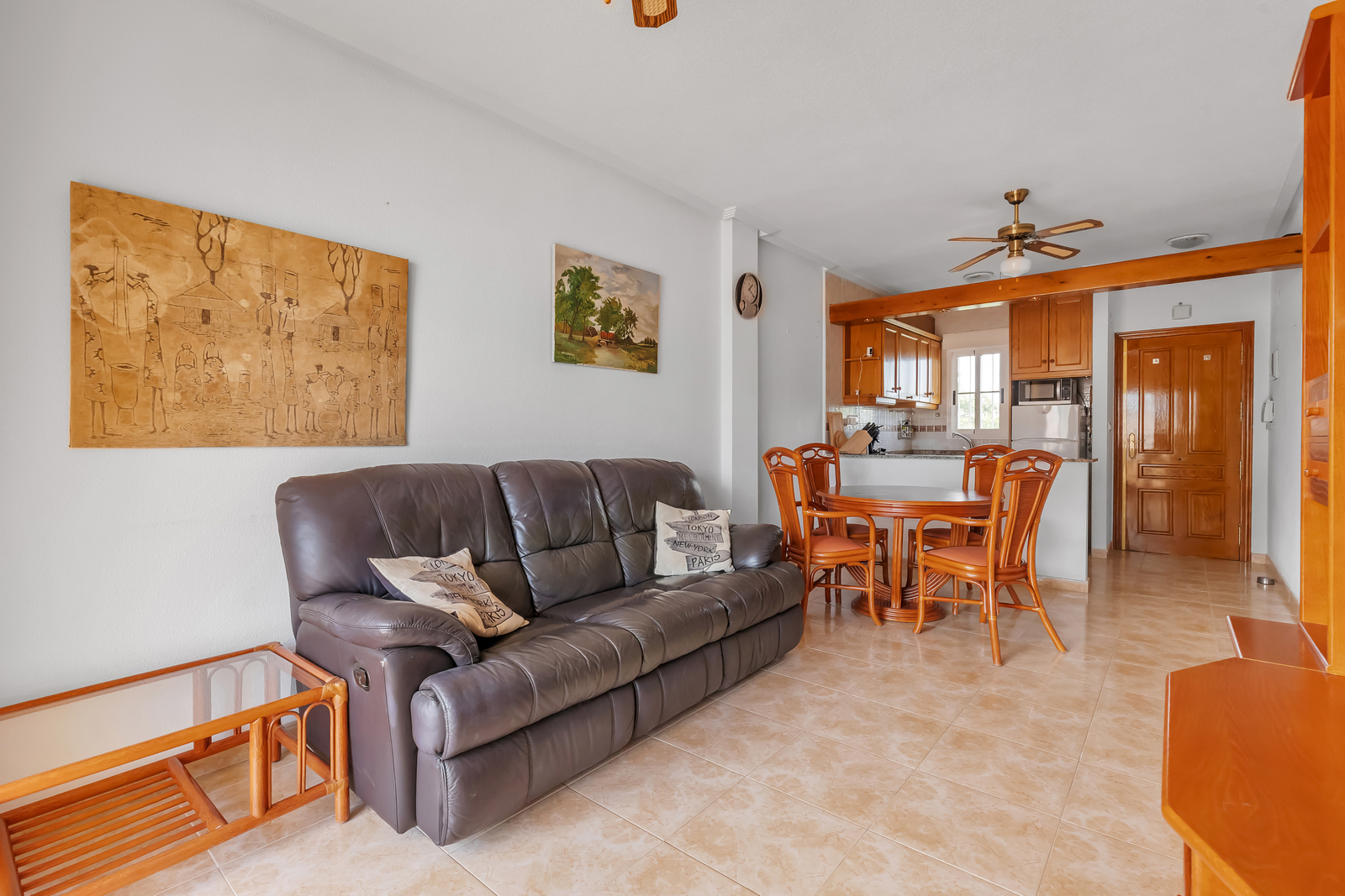 For Sale - 2 Bedroom 1 Bathroom Apartment in Orihuela - Villamartin  - Alicante