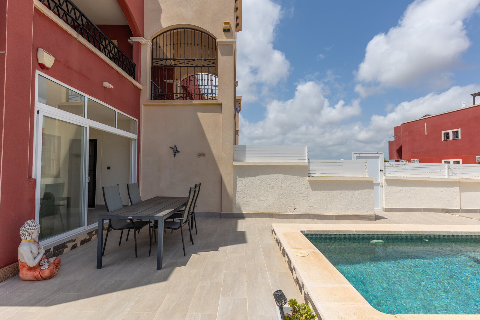 For Sale - 2 Bedroom 2 Bathroom Apartment in Orihuela Costa - Los Altos  - Alicante
