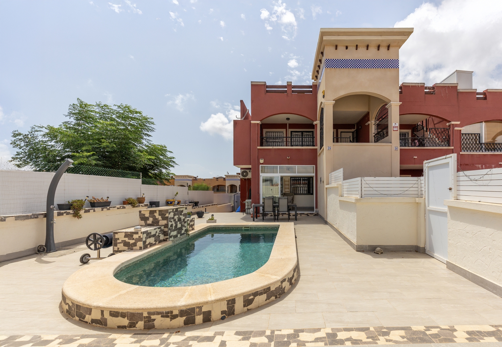 2 Bedroom 2 Bathroom Apartment in Orihuela Costa