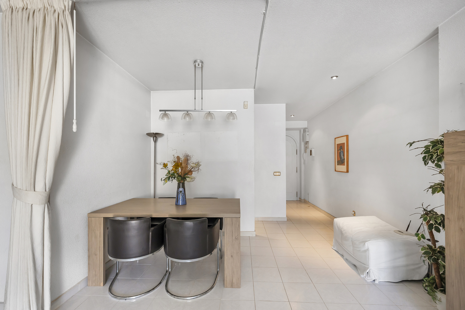 For Sale - 2 Bedroom 1 Bathroom Apartment in Guardamar del Segura - Guardamar del Segura  - Alicante