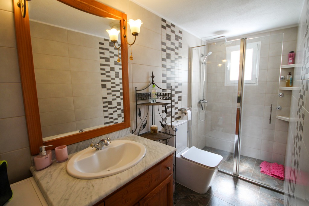 Sold - Charming 2 bedroom house with communal pool -  - Alicante