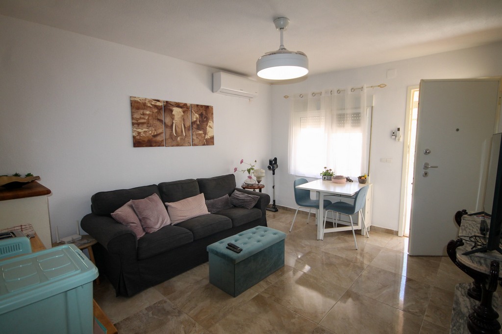 Sold - Charming 2 bedroom house with communal pool -  - Alicante
