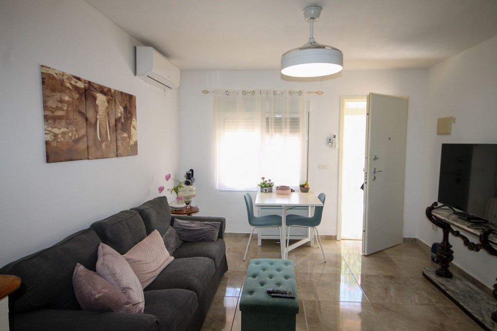 Sold - Charming 2 bedroom house with communal pool -  - Alicante