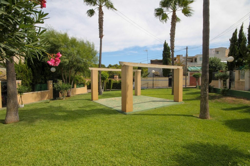 Sold - Charming 2 bedroom house with communal pool -  - Alicante