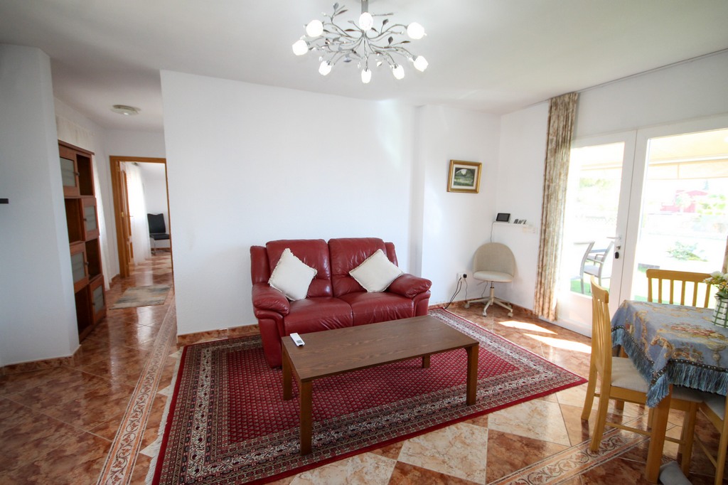 For Sale - Fabulous 5 bed 4 bath villa on large plot -  - Alicante